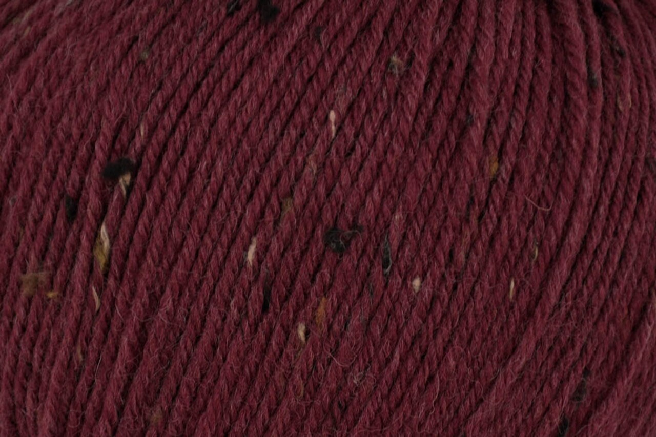 Universal Yarn Deluxe Worsted Tweed Superwash Wool Blend - #919 Merlot